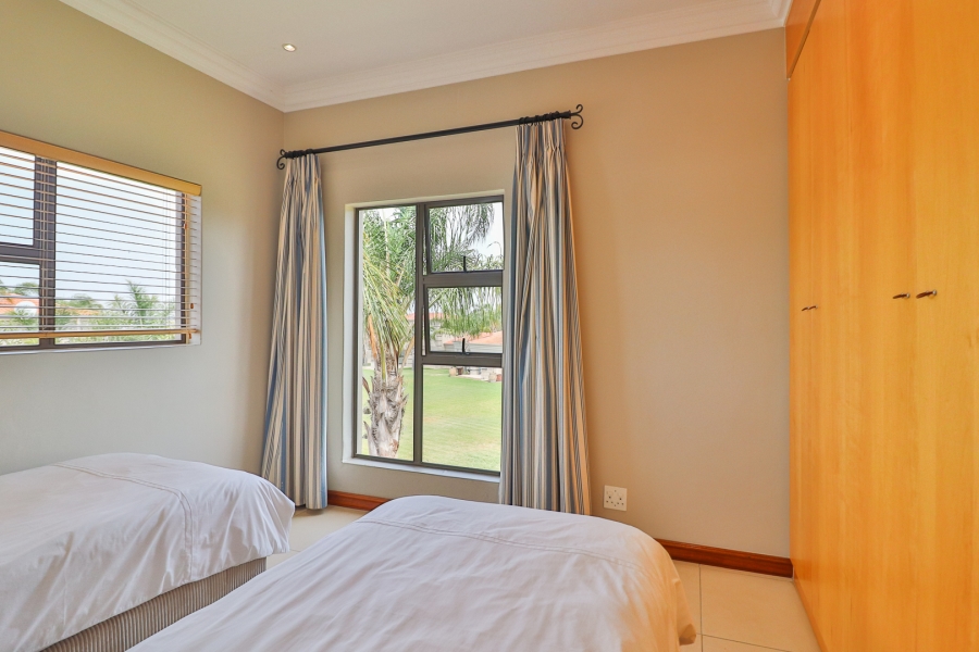 4 Bedroom Property for Sale in Vaal Marina Gauteng