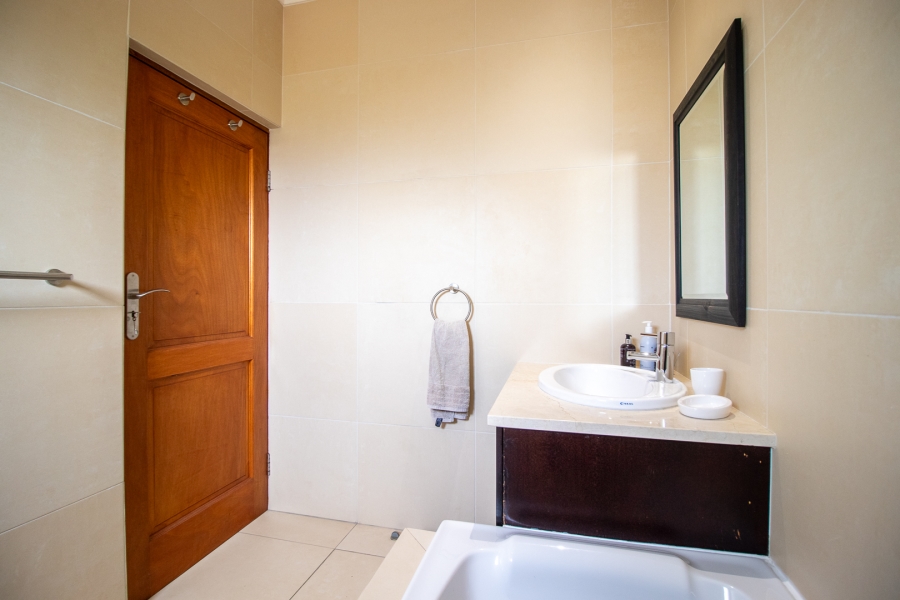 4 Bedroom Property for Sale in Vaal Marina Gauteng