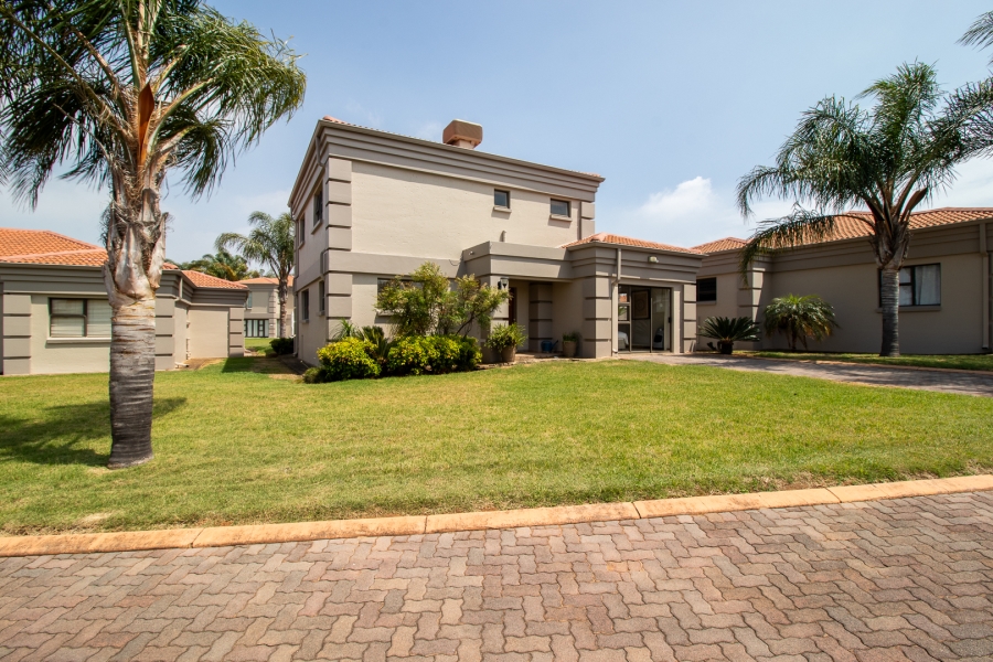 4 Bedroom Property for Sale in Vaal Marina Gauteng