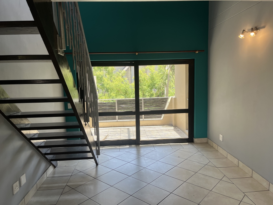 To Let 2 Bedroom Property for Rent in Pineslopes Gauteng