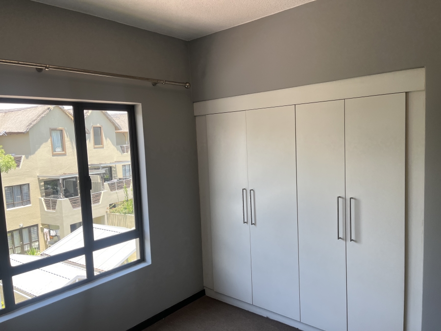 To Let 2 Bedroom Property for Rent in Pineslopes Gauteng