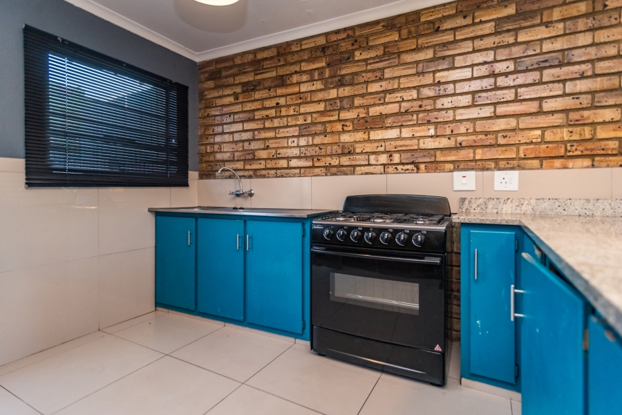 2 Bedroom Property for Sale in Boltonia Gauteng