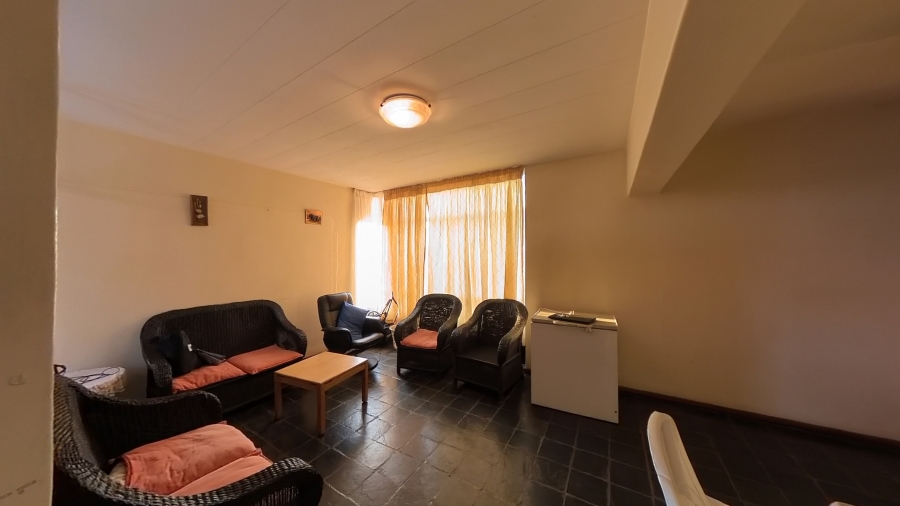 1 Bedroom Property for Sale in Sunnyside Gauteng