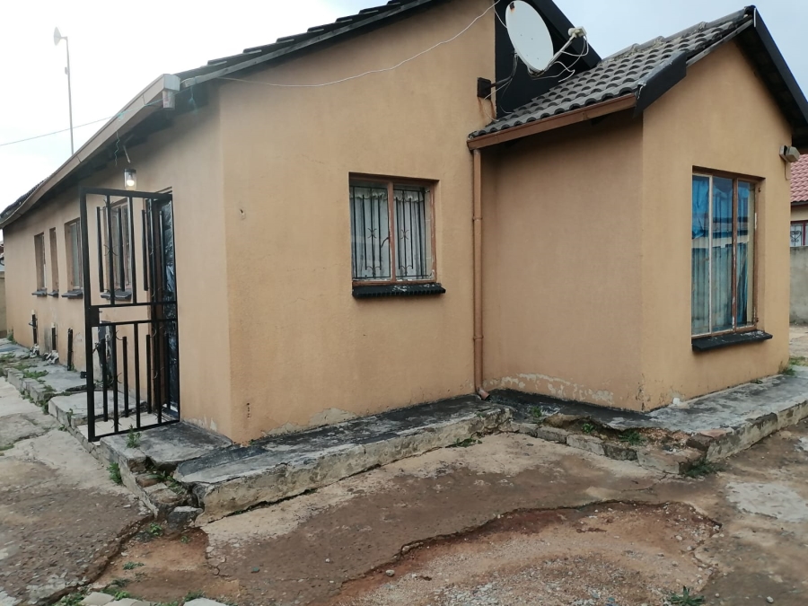 3 Bedroom Property for Sale in Daveyton Gauteng