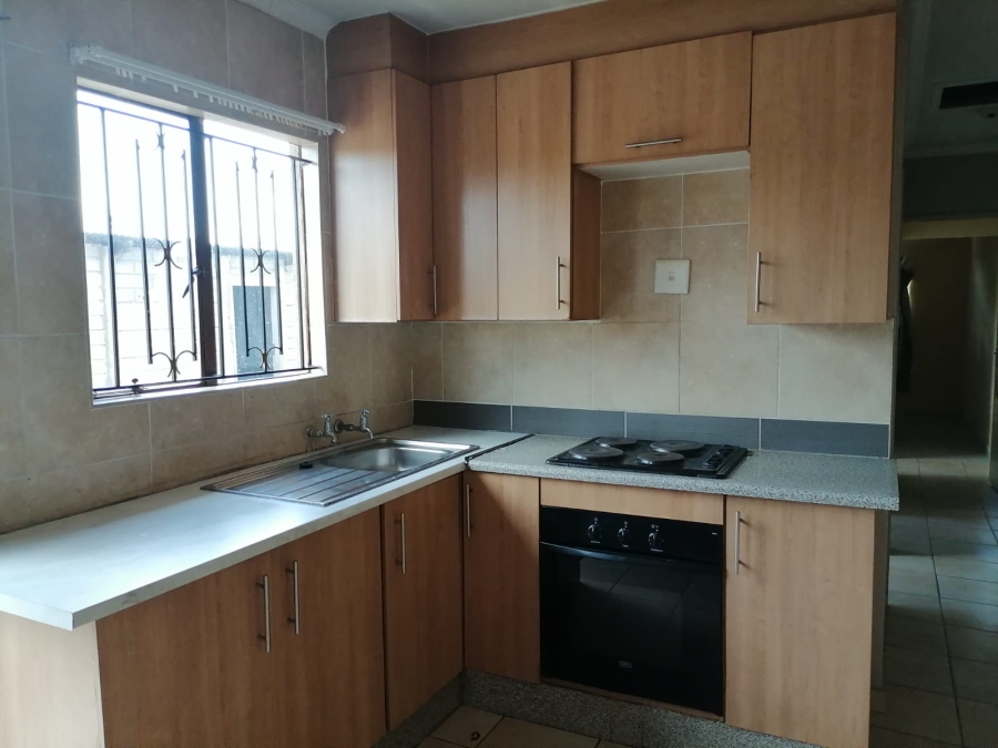 3 Bedroom Property for Sale in Daveyton Gauteng