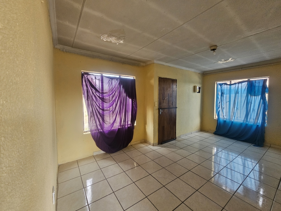 3 Bedroom Property for Sale in Daveyton Gauteng