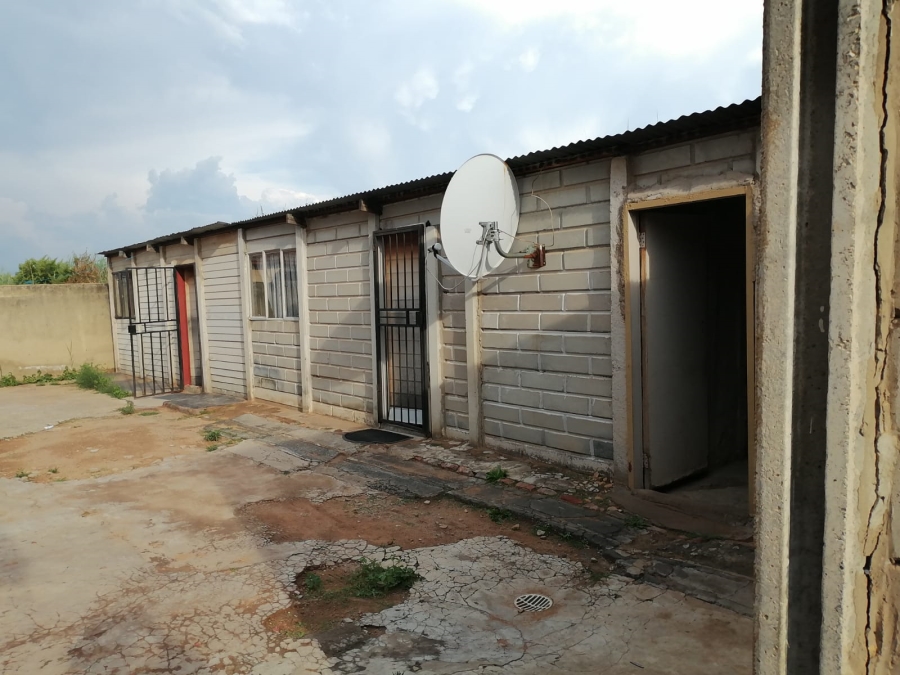 3 Bedroom Property for Sale in Daveyton Gauteng
