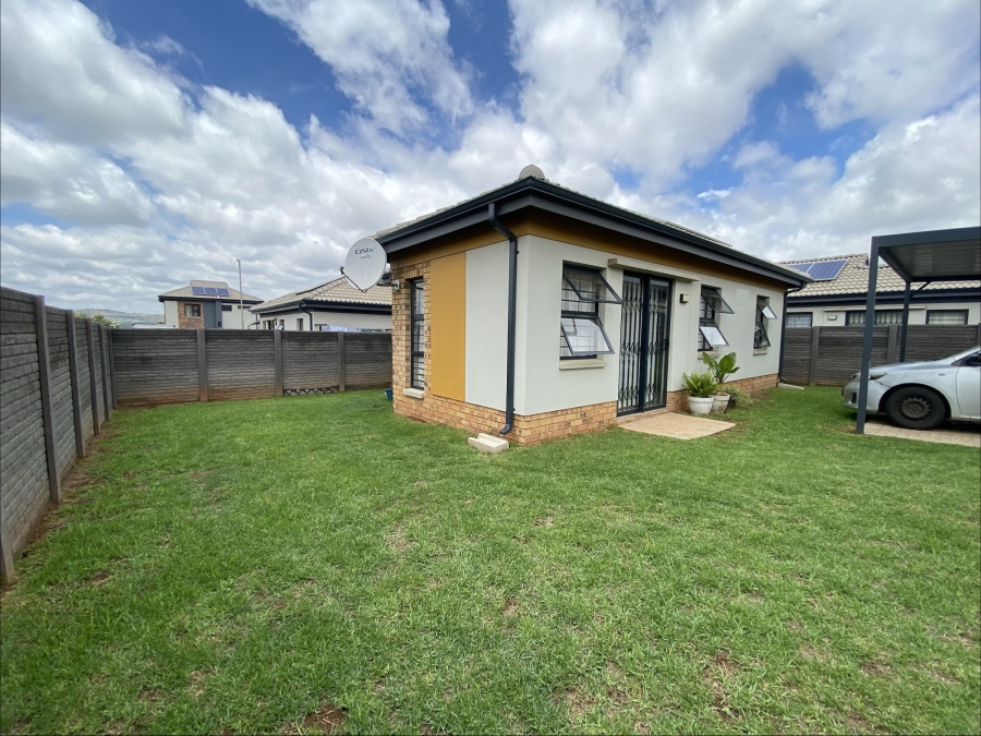 3 Bedroom Property for Sale in Lotus Gardens Gauteng
