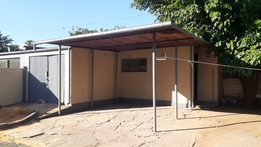 3 Bedroom Property for Sale in Vanderbijlpark CW 5 Gauteng