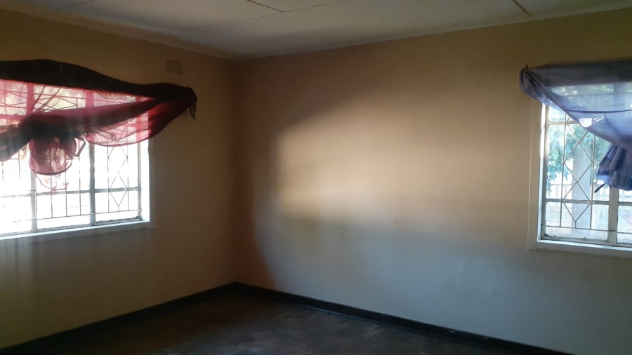 3 Bedroom Property for Sale in Vanderbijlpark CW 5 Gauteng