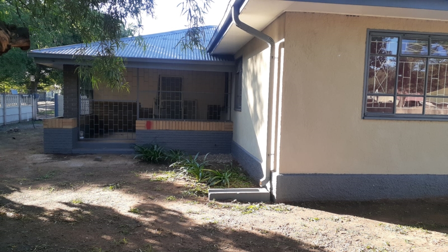 3 Bedroom Property for Sale in Vanderbijlpark CW 5 Gauteng