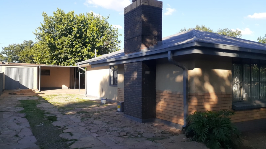 3 Bedroom Property for Sale in Vanderbijlpark CW 5 Gauteng