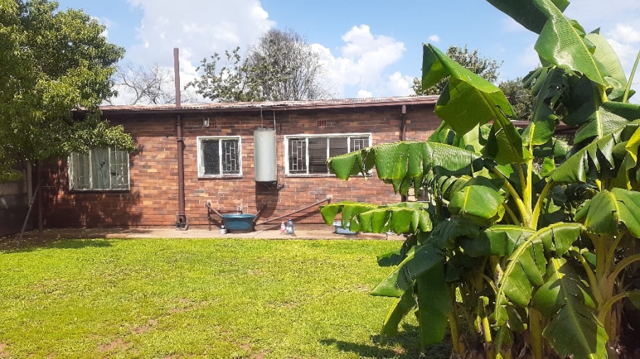 2 Bedroom Property for Sale in Vanderbijlpark Cw 6 Gauteng