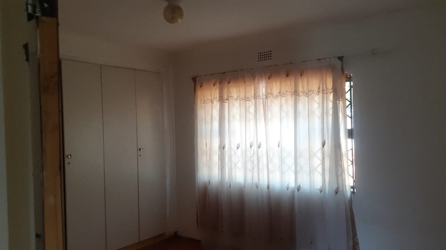2 Bedroom Property for Sale in Vanderbijlpark Cw 6 Gauteng
