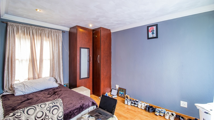 2 Bedroom Property for Sale in Westdene Gauteng