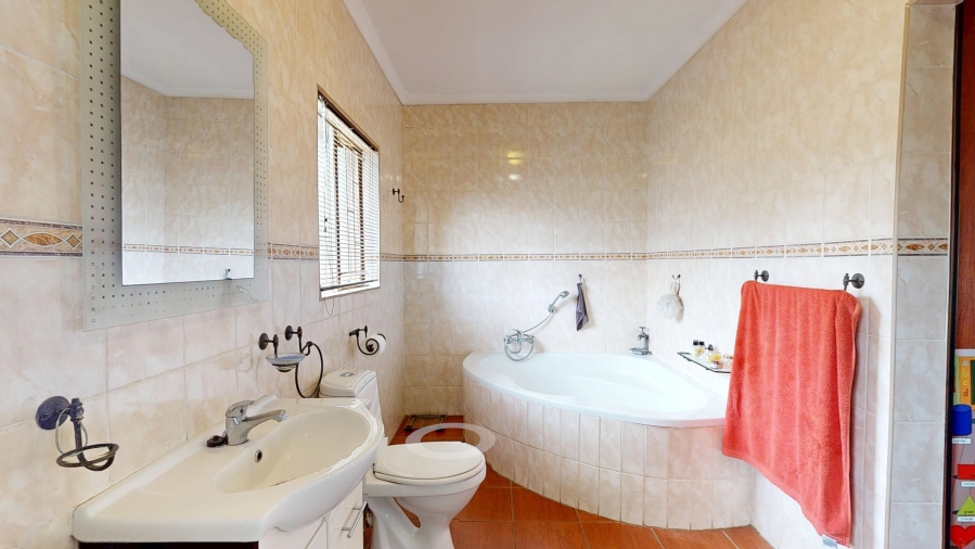 3 Bedroom Property for Sale in Crystal Park Gauteng