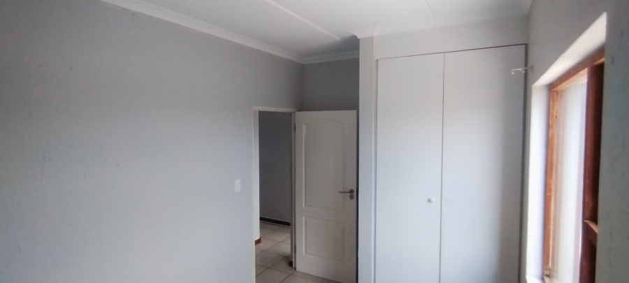 To Let 2 Bedroom Property for Rent in Helderwyk Gauteng