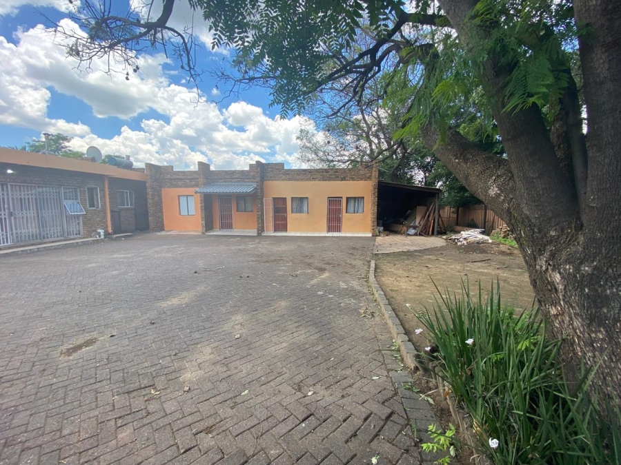 20 Bedroom Property for Sale in Bedworth Park Gauteng