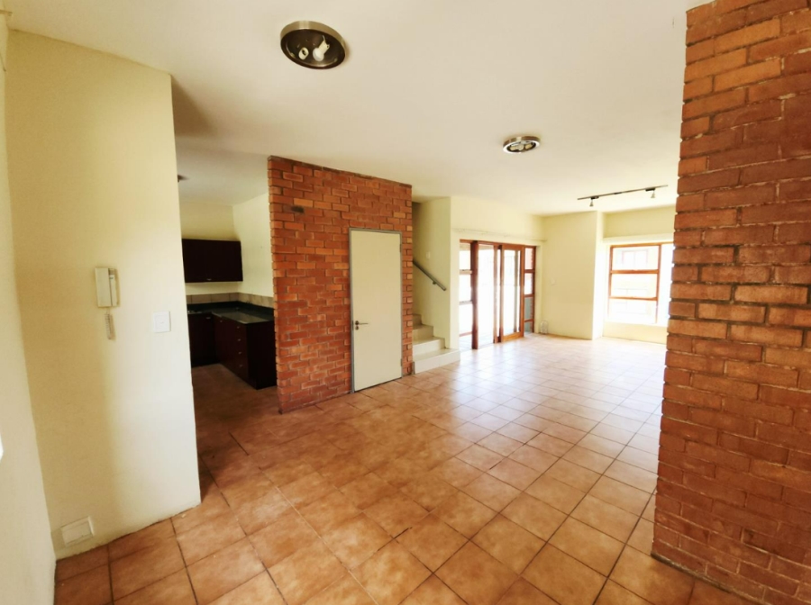 To Let 3 Bedroom Property for Rent in Erand Gardens Gauteng