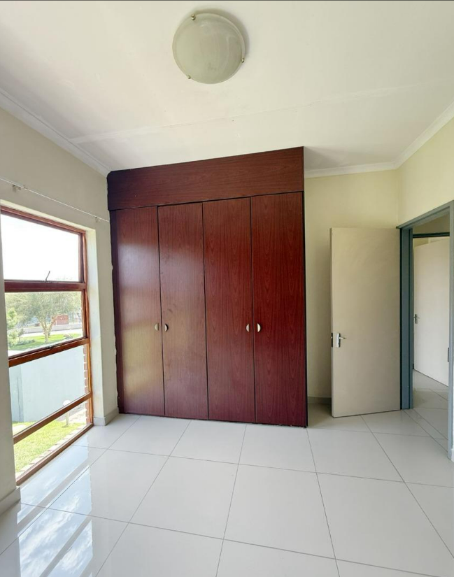 To Let 3 Bedroom Property for Rent in Erand Gardens Gauteng