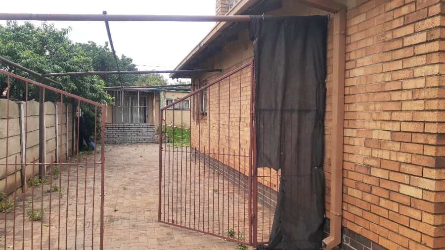 3 Bedroom Property for Sale in Vanderbijlpark Cw 6 Gauteng