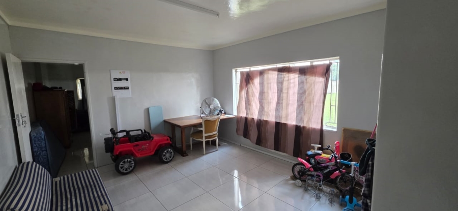 6 Bedroom Property for Sale in Nanescol Gauteng