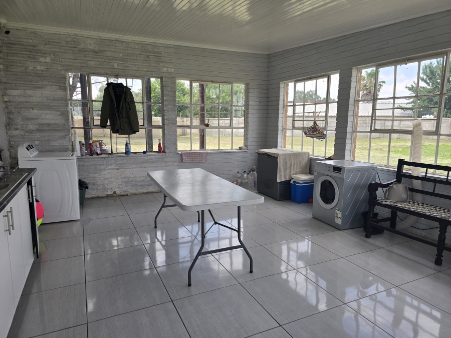 6 Bedroom Property for Sale in Nanescol Gauteng