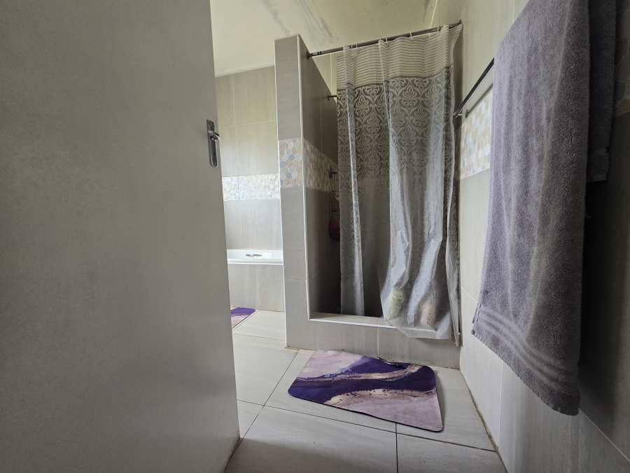 6 Bedroom Property for Sale in Nanescol Gauteng