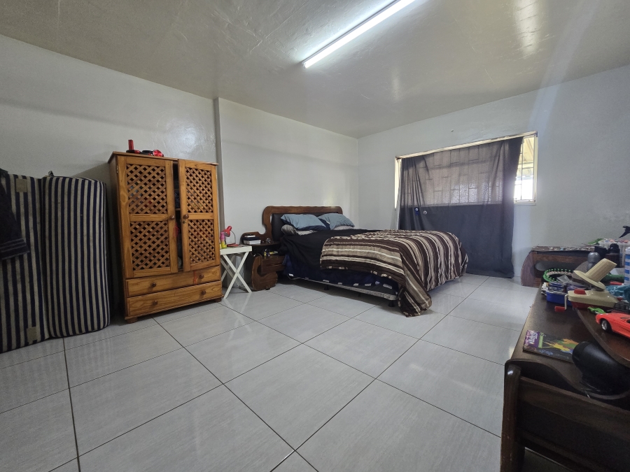 6 Bedroom Property for Sale in Nanescol Gauteng