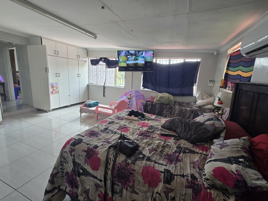 6 Bedroom Property for Sale in Nanescol Gauteng