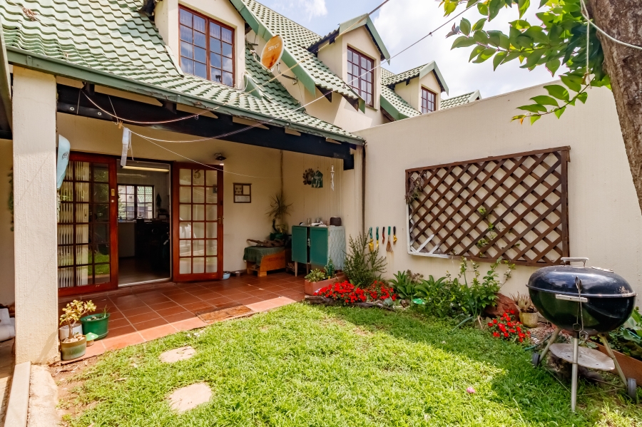 1 Bedroom Property for Sale in Halfway Gardens Gauteng