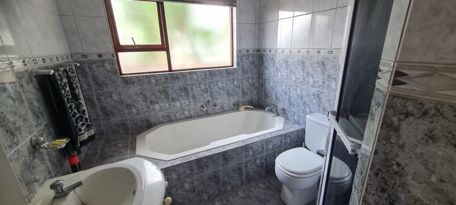 To Let 2 Bedroom Property for Rent in Eden Glen Gauteng