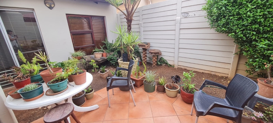 To Let 2 Bedroom Property for Rent in Eden Glen Gauteng