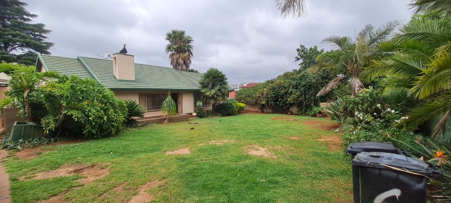 To Let 3 Bedroom Property for Rent in Harmelia Gauteng
