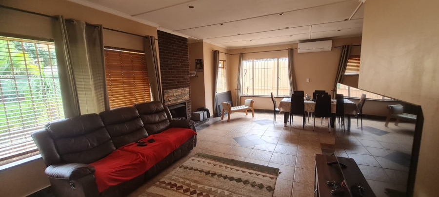 To Let 3 Bedroom Property for Rent in Harmelia Gauteng