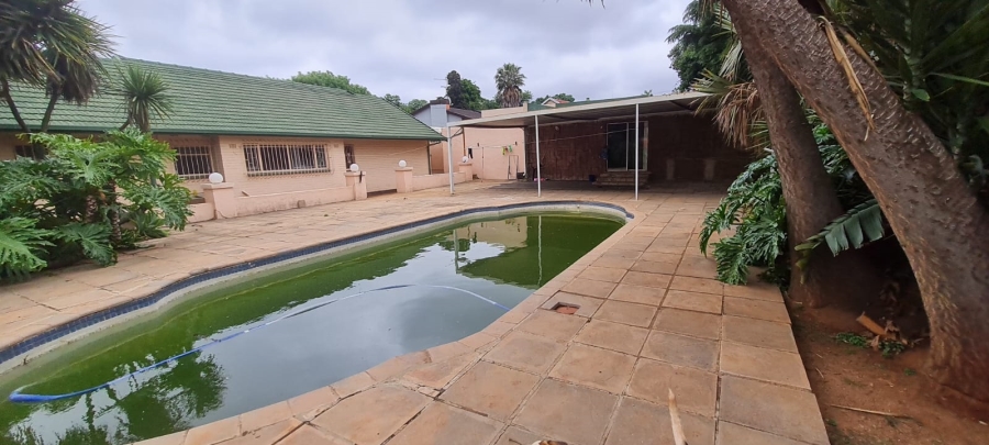 To Let 3 Bedroom Property for Rent in Harmelia Gauteng