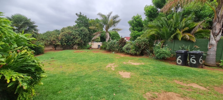 To Let 3 Bedroom Property for Rent in Harmelia Gauteng