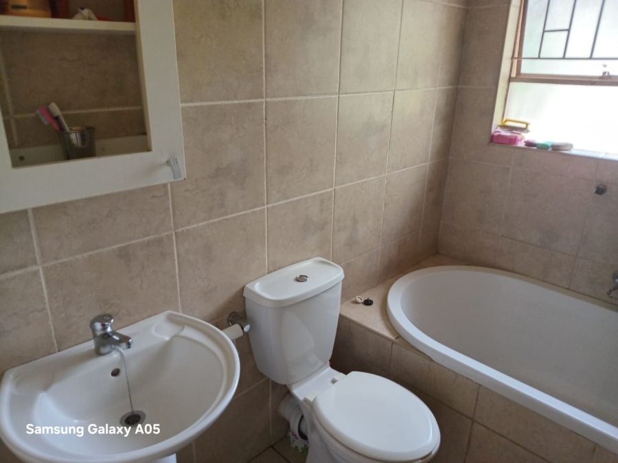 2 Bedroom Property for Sale in Vanderbijlpark CE Gauteng