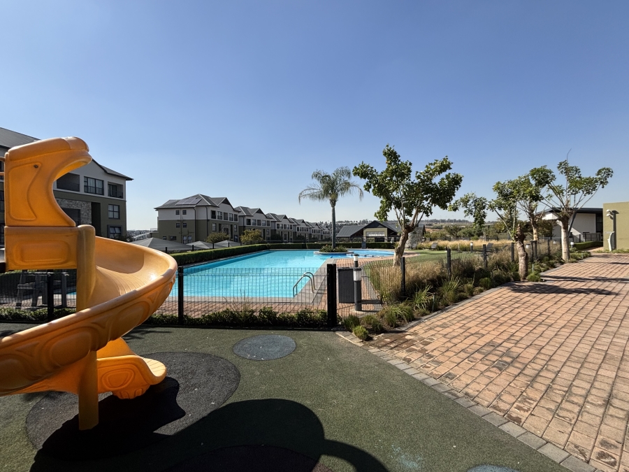 3 Bedroom Property for Sale in Waterfall Gauteng