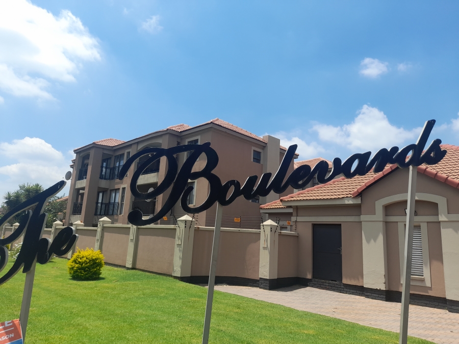 1 Bedroom Property for Sale in Vanderbijlpark SE 10 Gauteng