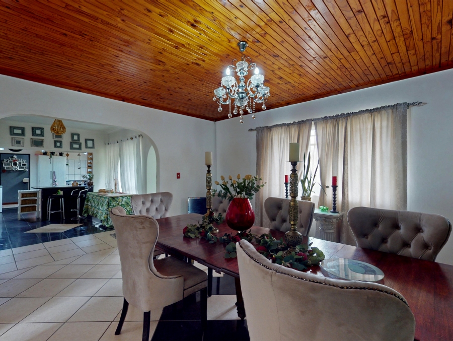 5 Bedroom Property for Sale in Theresa Park Gauteng
