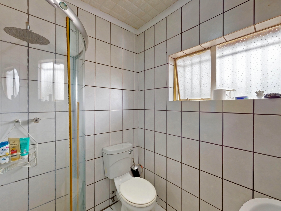 5 Bedroom Property for Sale in Theresa Park Gauteng