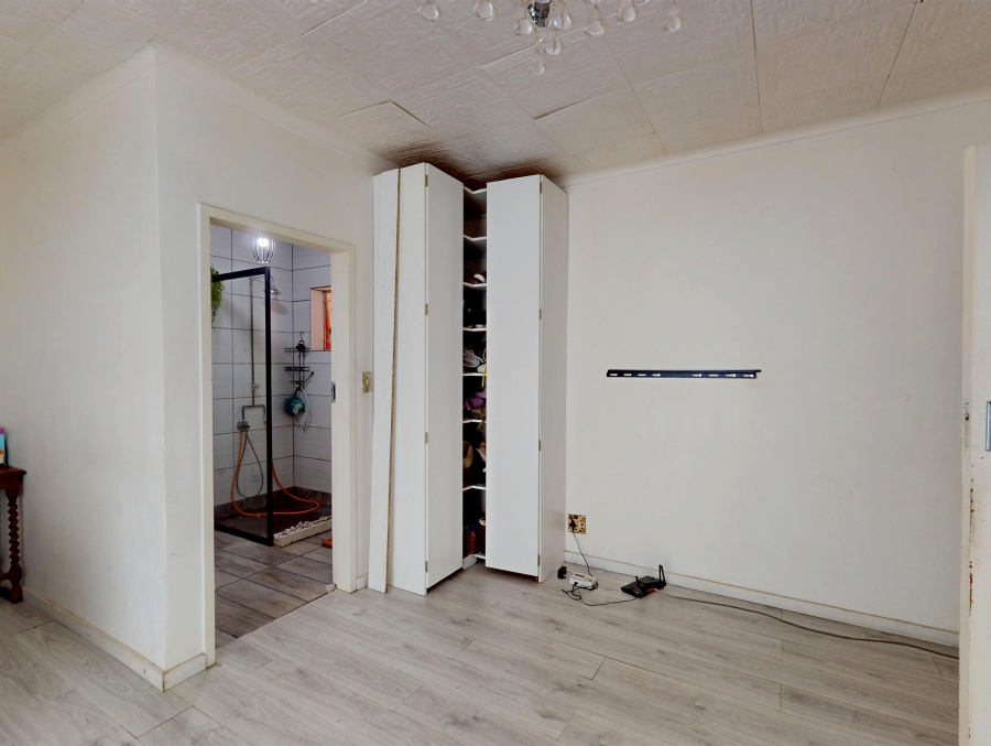 5 Bedroom Property for Sale in Theresa Park Gauteng