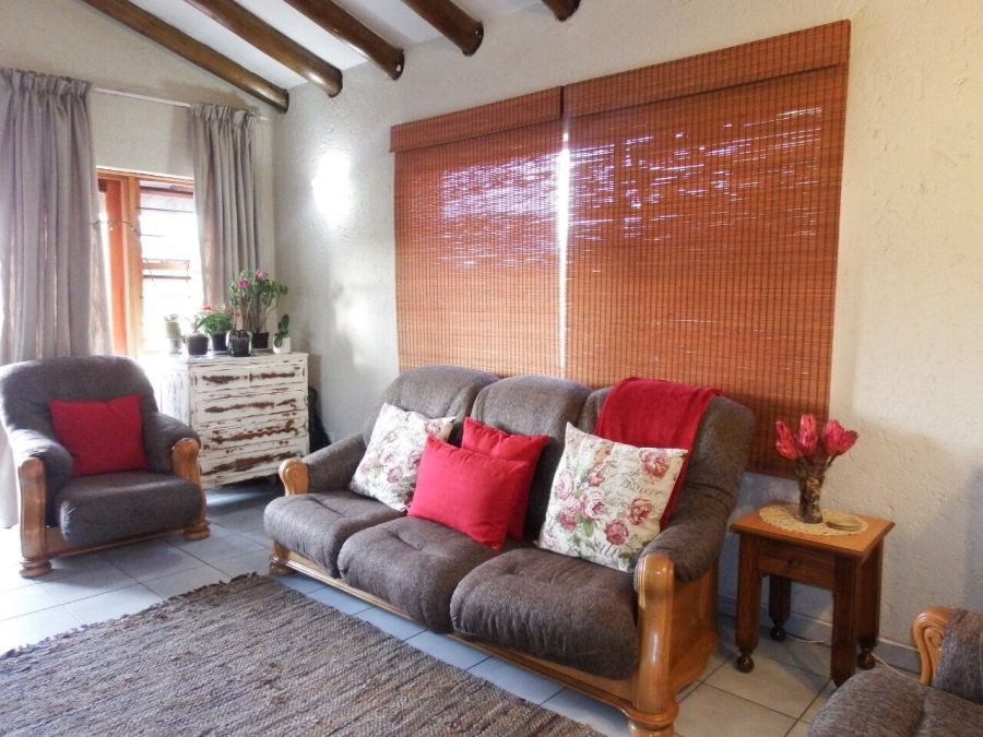 1 Bedroom Property for Sale in Paulshof Gauteng
