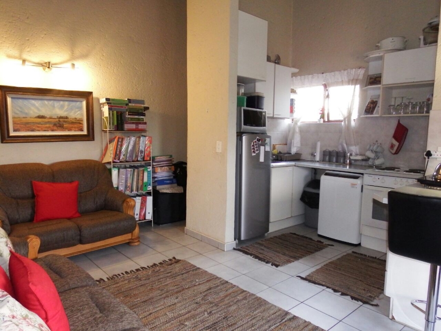 1 Bedroom Property for Sale in Paulshof Gauteng