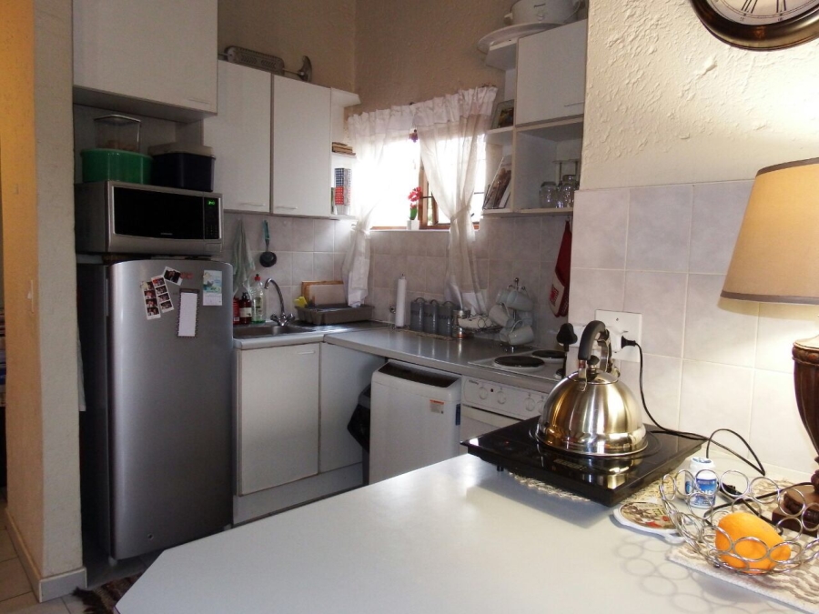 1 Bedroom Property for Sale in Paulshof Gauteng