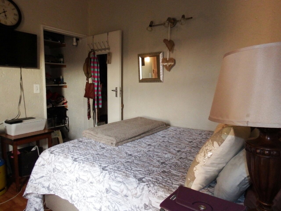 1 Bedroom Property for Sale in Paulshof Gauteng