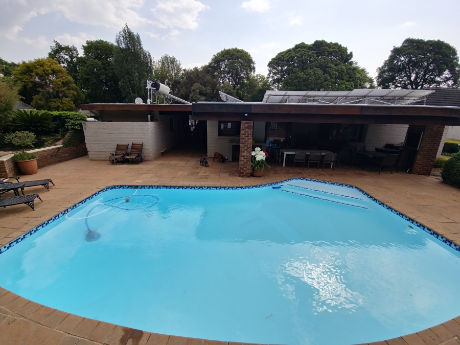 3 Bedroom Property for Sale in Clubview Gauteng