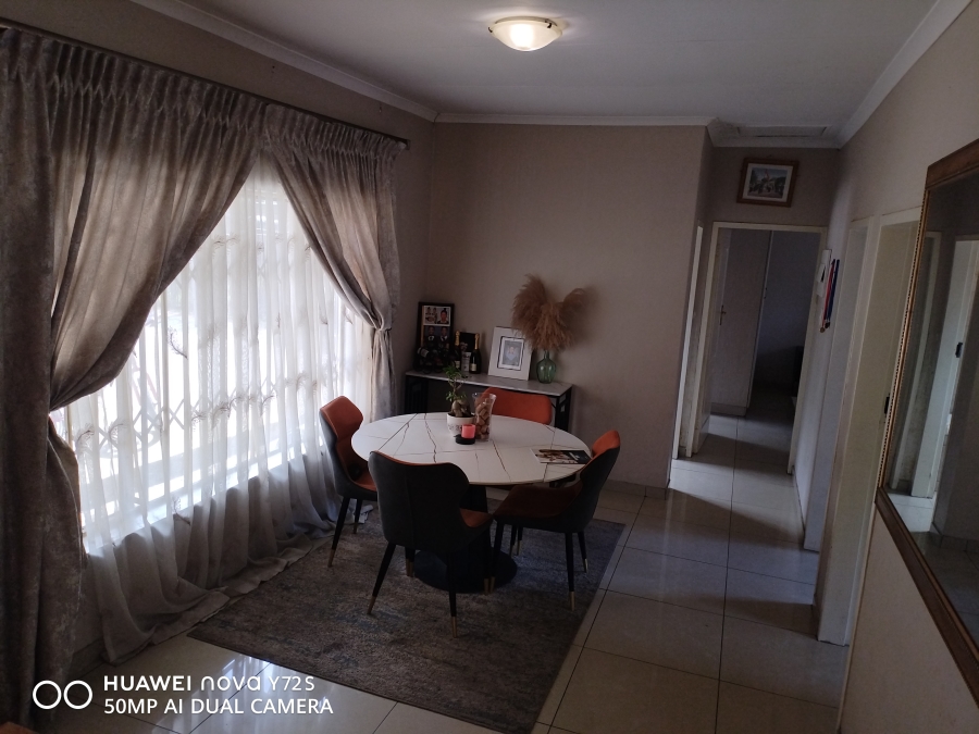 3 Bedroom Property for Sale in The Reeds Gauteng