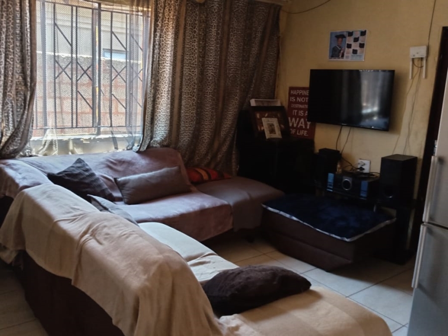 3 Bedroom Property for Sale in Roodekop Gauteng